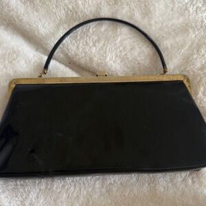 Elegant vintage Peck and Peck Black Handbag